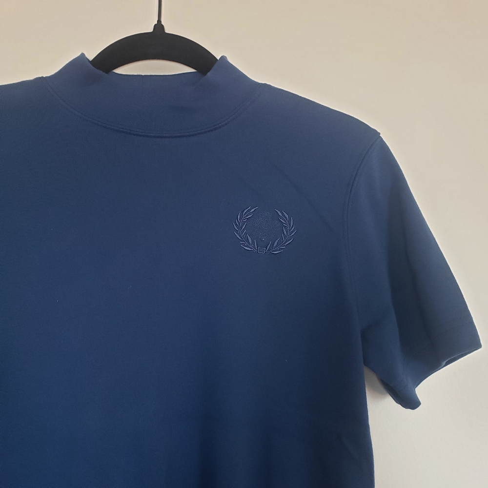 Mock turtle neck tee